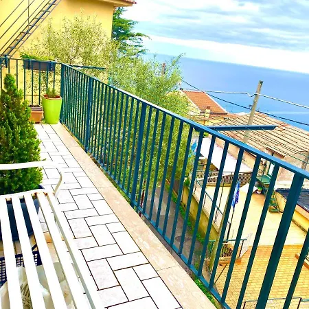Seeview Rooftop House Between Sorrento And Amalfi Massa Lubrense